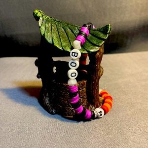 BOO did I scare ya, its the season Halloween‘s get this bracelet while you can